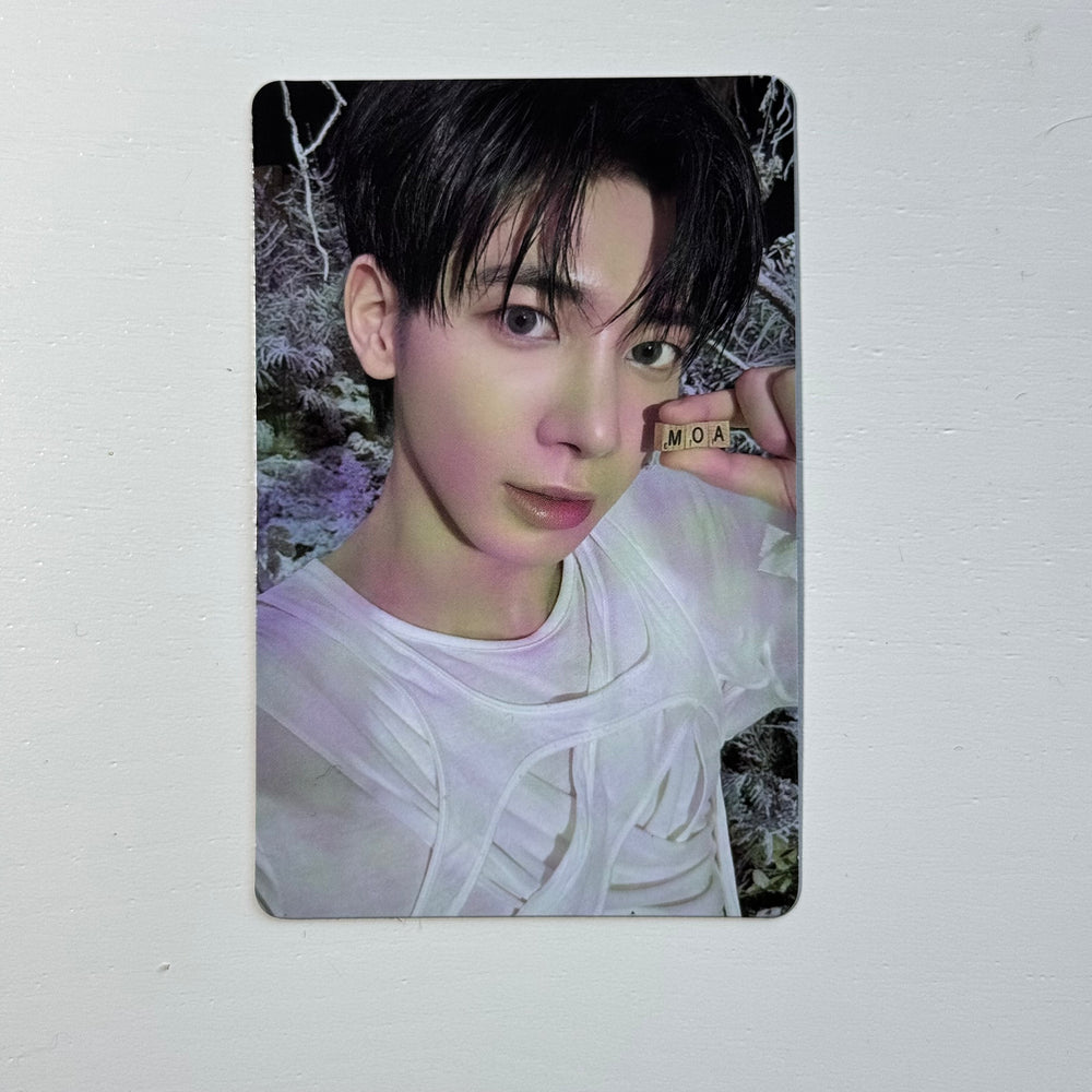 TXT – The Star Chapter [SANCTUARY] - Mostly K-pop Knight [Gray]