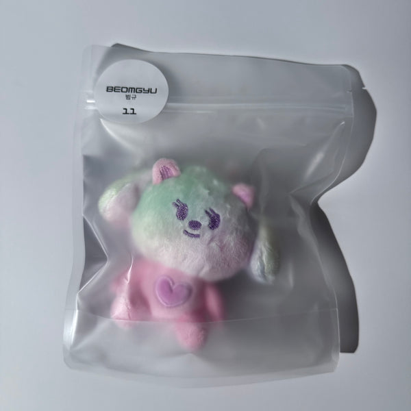TXT PPULBATU X SANCTUARY PLUSH KEYRING