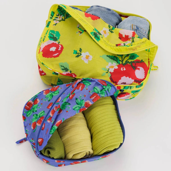 Baggu Needlepoint Fruit Packing Cube Set
