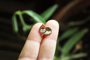 Strawberry Hedgehog Earrings - Mostly K-pop